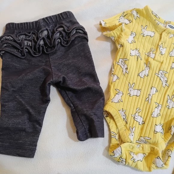 Charming Kids 8 Piece Clothing Set with Playful Prints - Picture 7 of 10